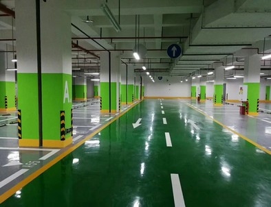 岳阳岳阳停车场标线施工